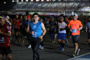 BIB: 44488, 1856, 049
                            <button type="button" onclick="openModal(10580929)" class="btn btn-primary btn-sm float-right btn-popup" data-toggle="modal" data-target=".modal-high-quality">
                        <i class="fas fa-shopping-cart"></i> Add to Cart
                    </button>
                                            <button type="button" onclick="isThisMe(10580929, true)" class="btn btn-success btn-sm float-right btn-popup btn-isme hidden" data-toggle="tooltip" data-placement="bottom" title="นี่คือรูปของคุณใช่ไหม คลิกที่นี่เพื่อเอาเข้าอัลบั้ม">
                        <i class="fas fa-plus"></i> Add to album
                    </button>
                    <button type="button" onclick="isThisMe(10580929, false)" class="btn btn-warning btn-sm float-right btn-popup btn-isnotme hidden">
                        <i class="fas fa-ban"></i> Remove from album
                    </button>